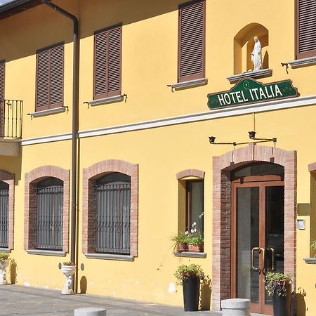 Hotel Ristorante Italia تْشيرتوسا دي بافِيا المظهر الخارجي الصورة