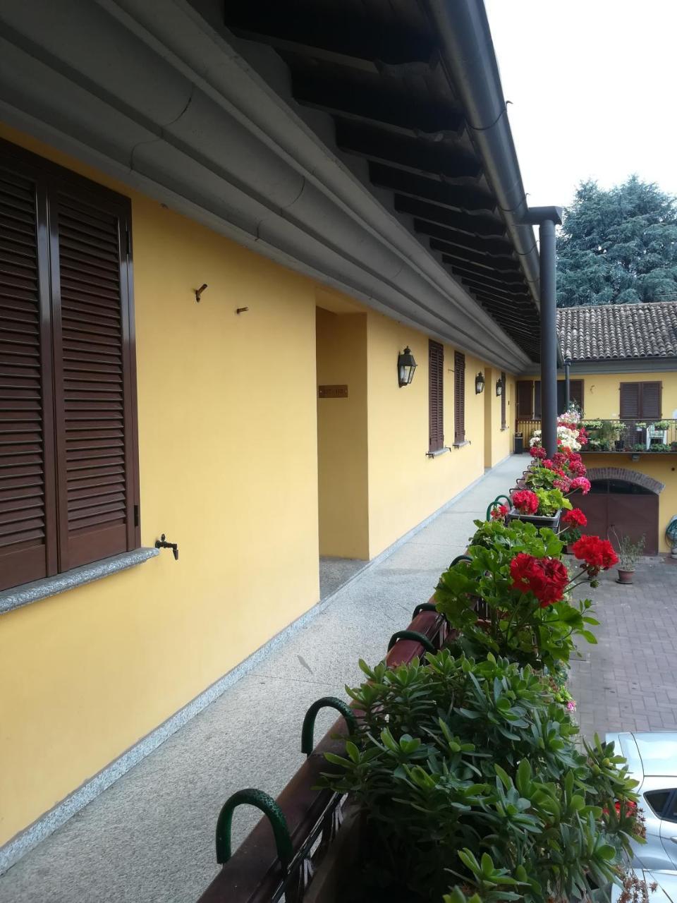 Hotel Ristorante Italia تْشيرتوسا دي بافِيا المظهر الخارجي الصورة